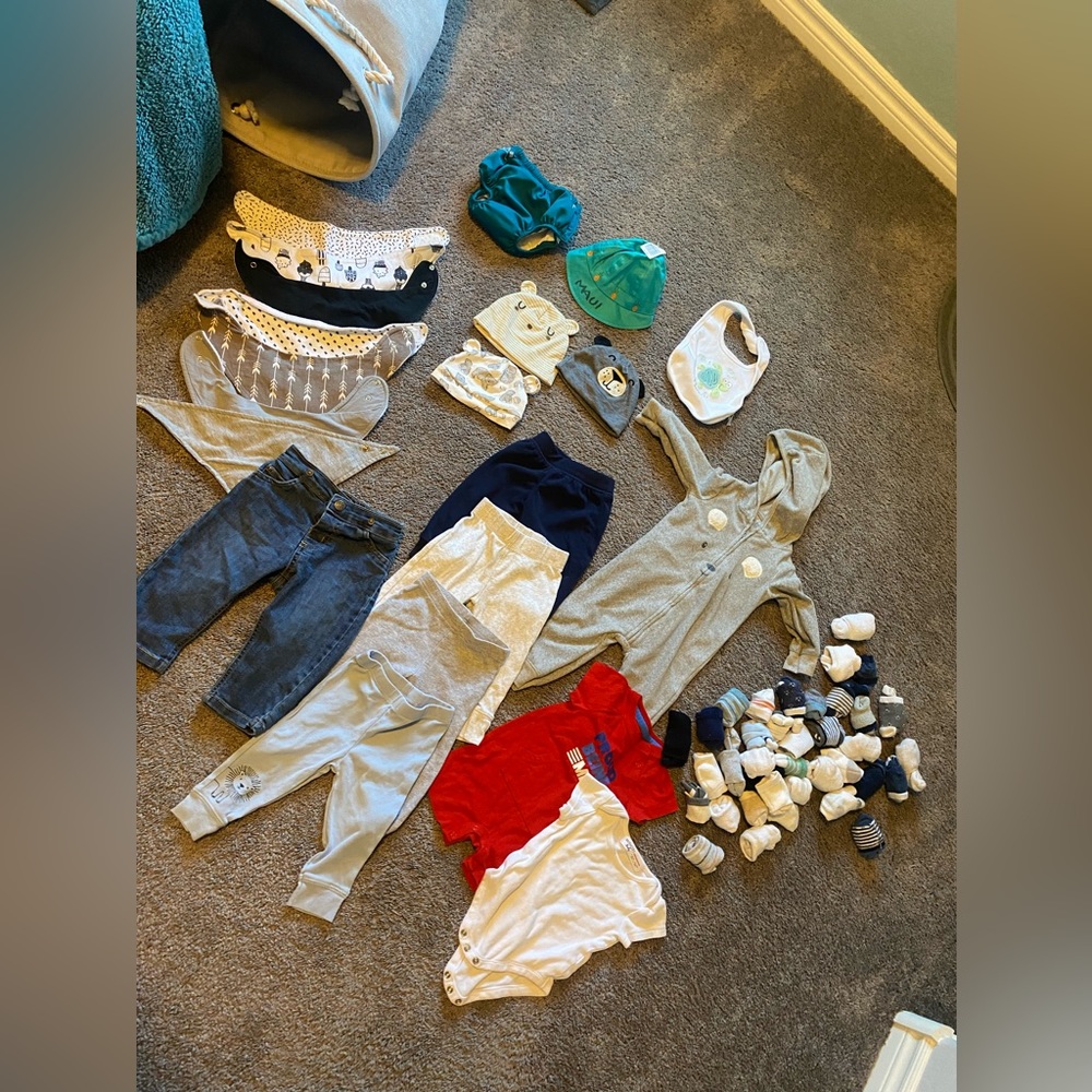 Newborn - 9M clothing and accessories bundle